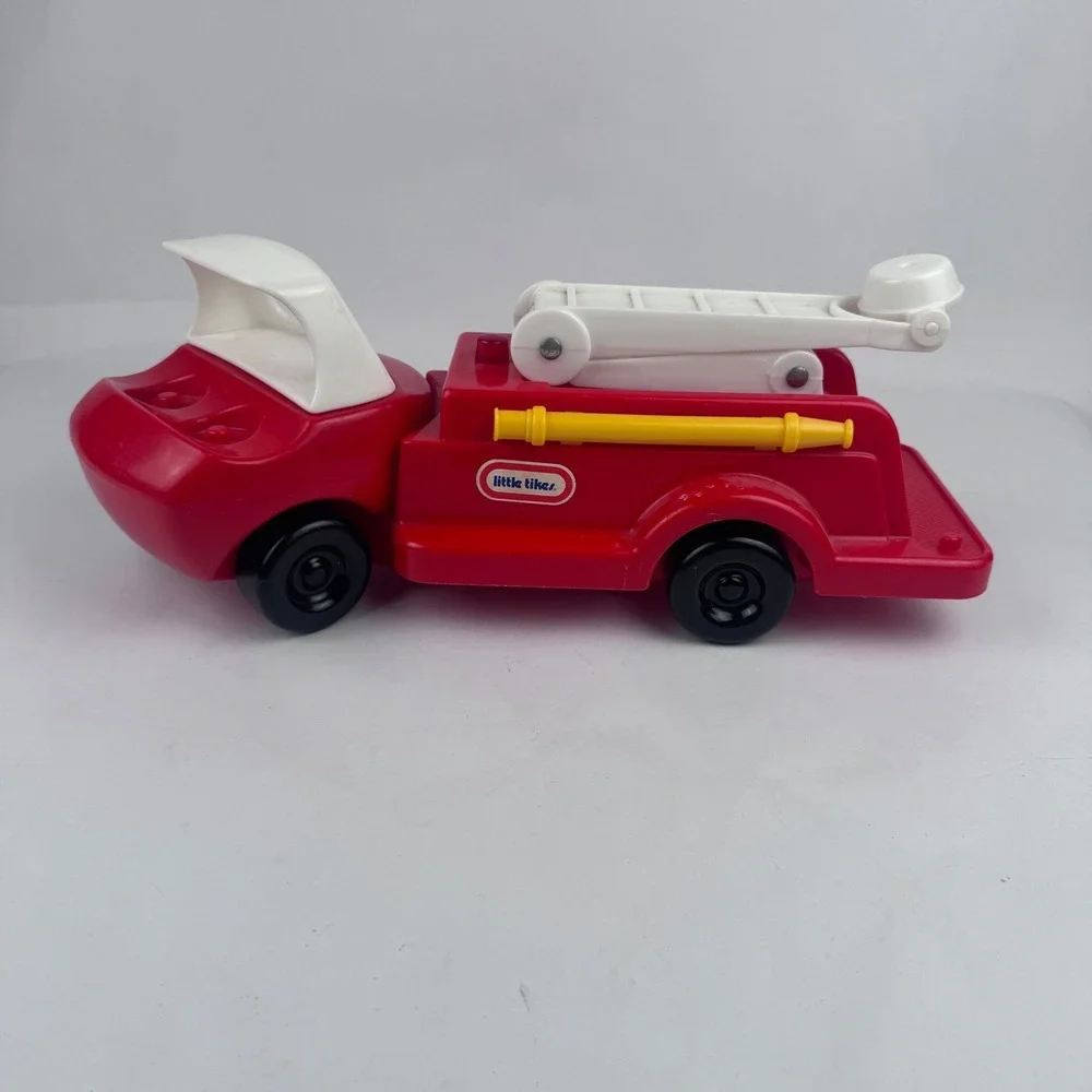 Vintage 90s Little Tikes Firetruck w Ladder No Figures